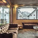 Snoe De Sallent 3 Hotel 3*
