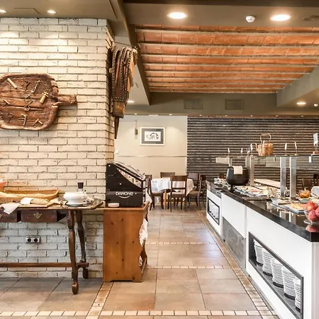 Otel Snoe De Sallent 3 Formigal