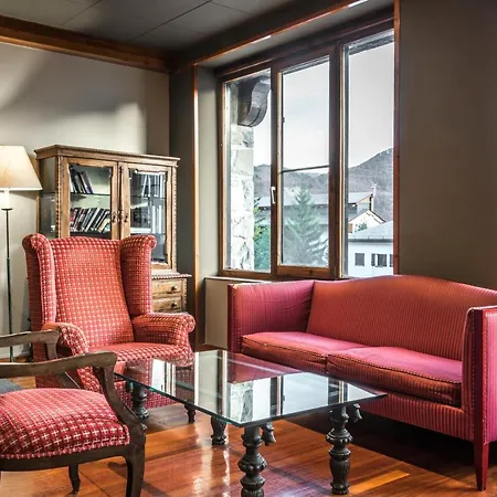 Snoe De Sallent 3 מלון