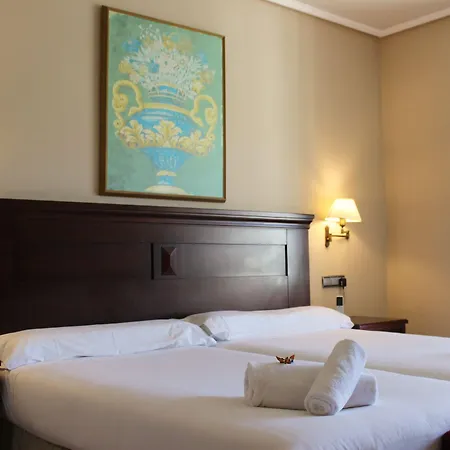Hotel Snoe De Sallent 3 3*
