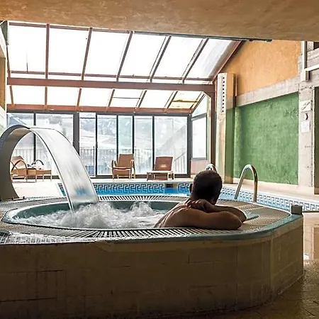 Hotel Snoe De Sallent 3