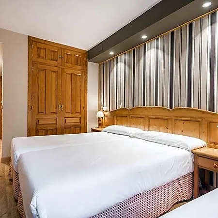 Hotel Snoe De Sallent 3
