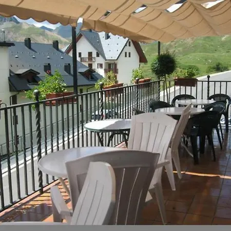 Snoe De Sallent 3 Otel 3*