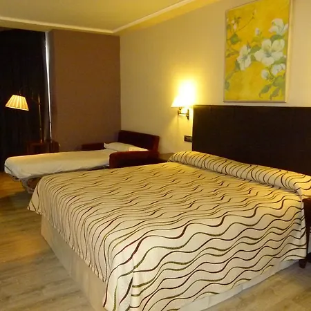 Snoe De Sallent 3 Otel 3*