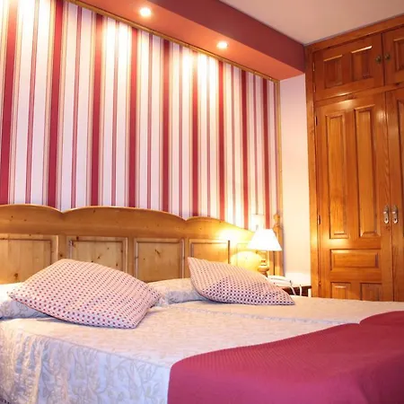Otel Snoe De Sallent 3 Formigal
