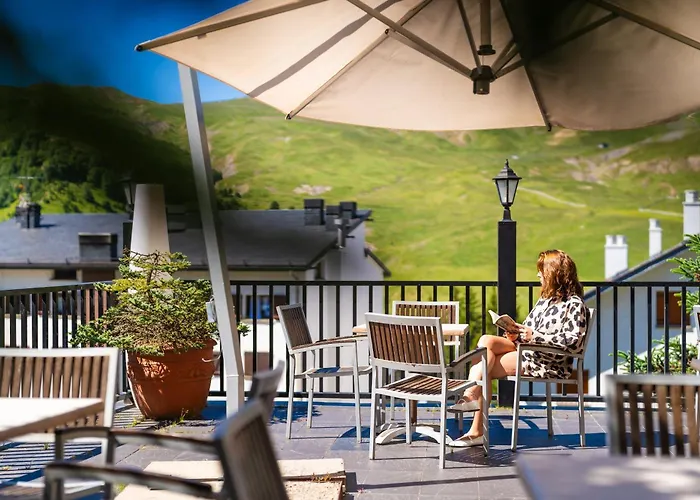 Hotell Snö De Sallent 3 Formigal