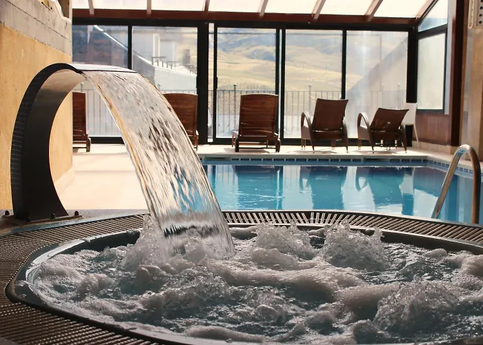 Hotell Snö De Sallent 3 Formigal